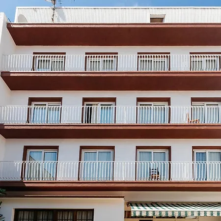 Mallorca Boutique 게스트하우스 말그라트데마르